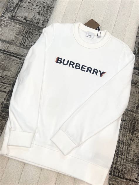 burberry crew neck logo